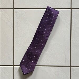 Elegant Purple Dotted Men's Tie